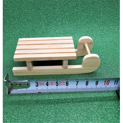 Sáňky přírodní 10 cm x 4 cm x 3 cm